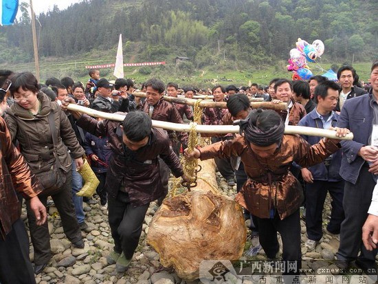 ���������129�컨�ڽ�4��10��12�պ�������