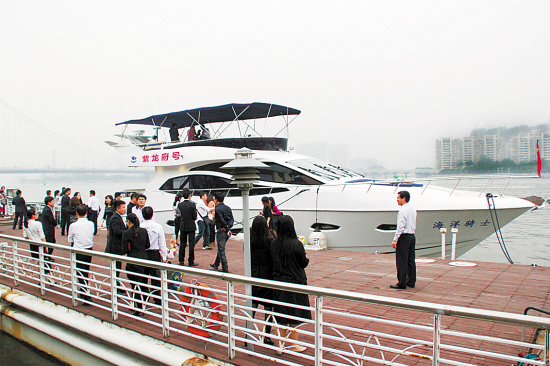 广州楼盘一周热点追踪 有盘最高优惠超30万元
点击图片查看下一页 广州楼盘一周热点追踪 有盘最高优惠超30万元